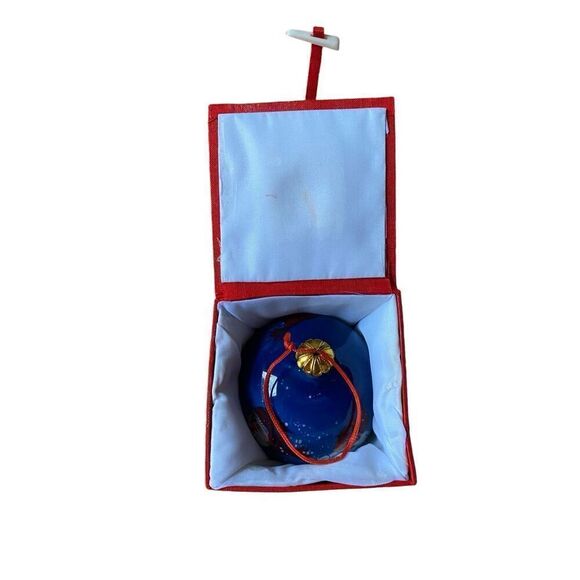 Vintage reverse paint Christmas tree bulb Santa’s elves hand painted in box - Picture 1 of 5